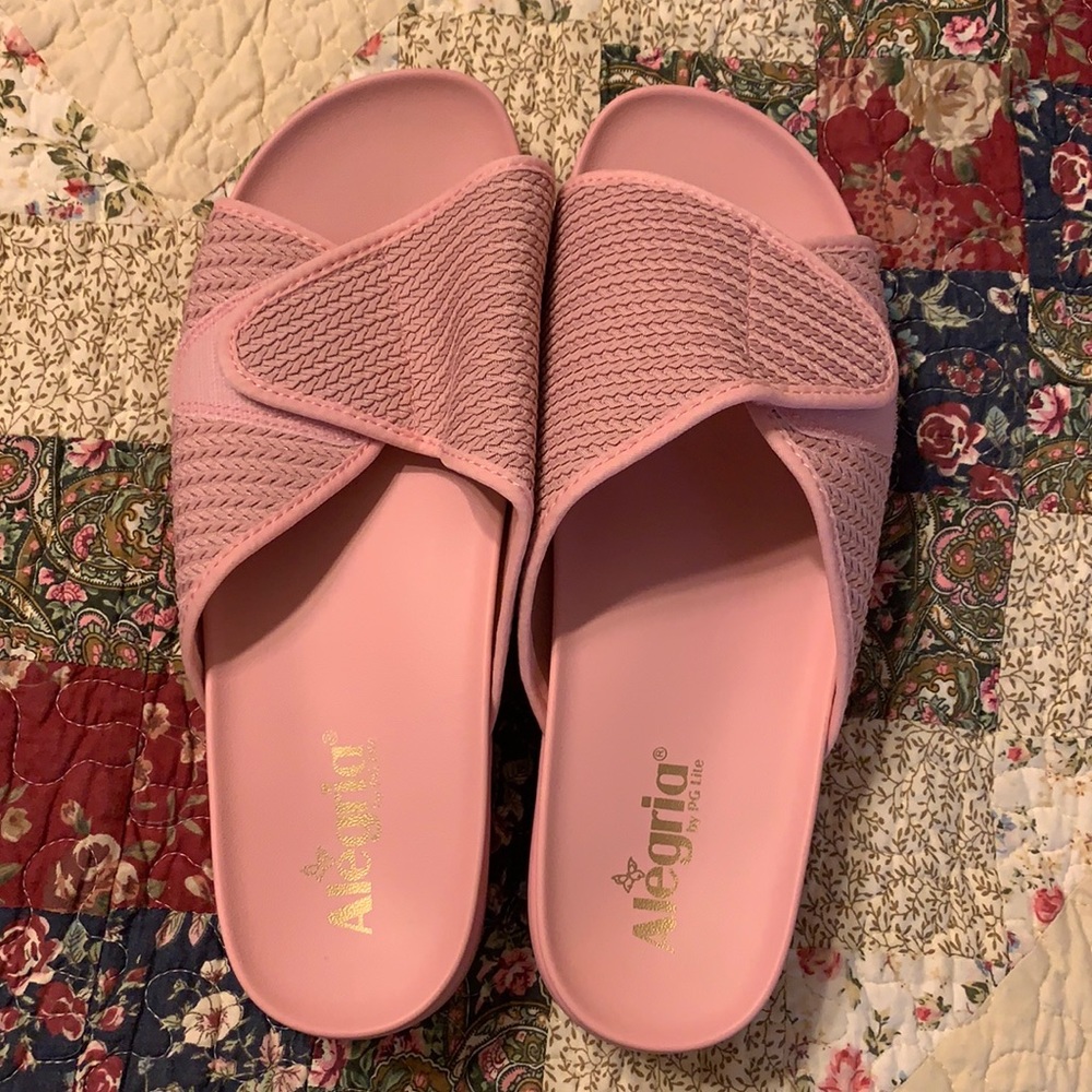 Alegria Airie Sandal